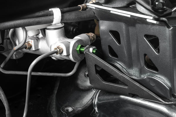 Master Cylinder Brace for NB w/o ABS Mazda MX5 Miata by Radium