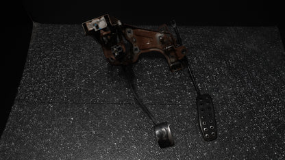 Used OEM Manual Brake and Gas Pedal Assembly for NA/NB Mazda Miata